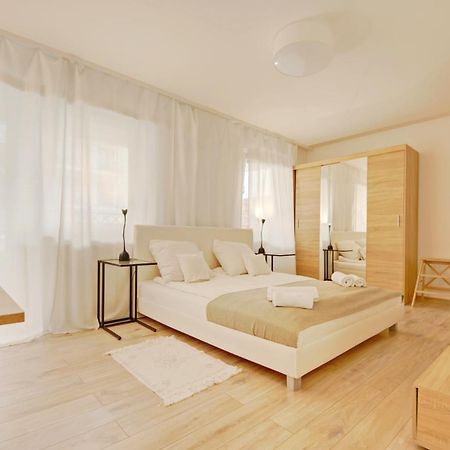 Apartament Rocha Жешов Екстериор снимка