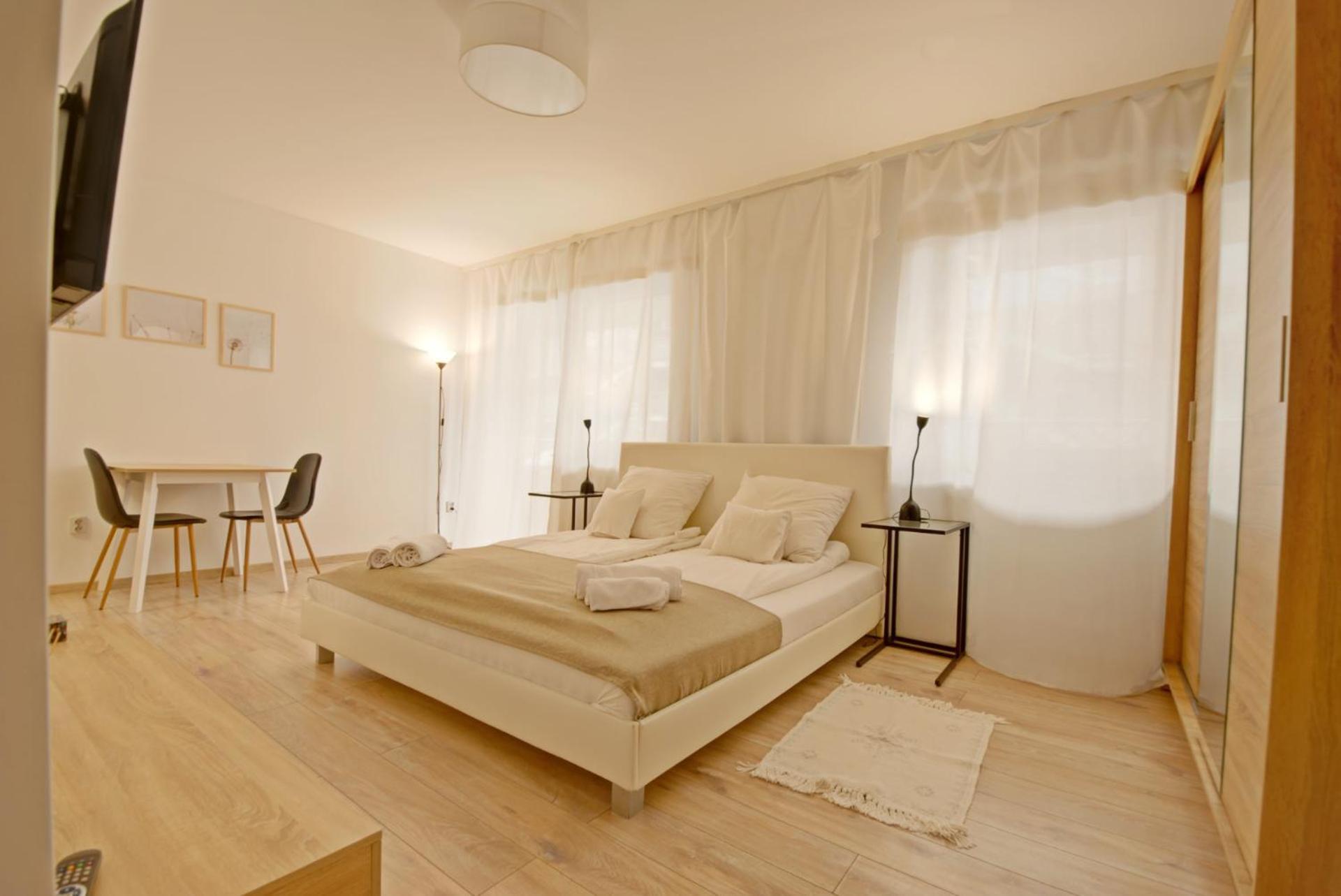 Apartament Rocha Жешов Екстериор снимка